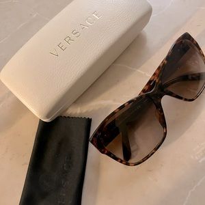 Versace sunglasses 4277